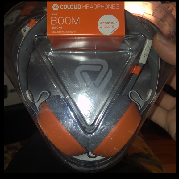 Vintage Coloud Boom Over Ear Headphones - Picture 3 of 4